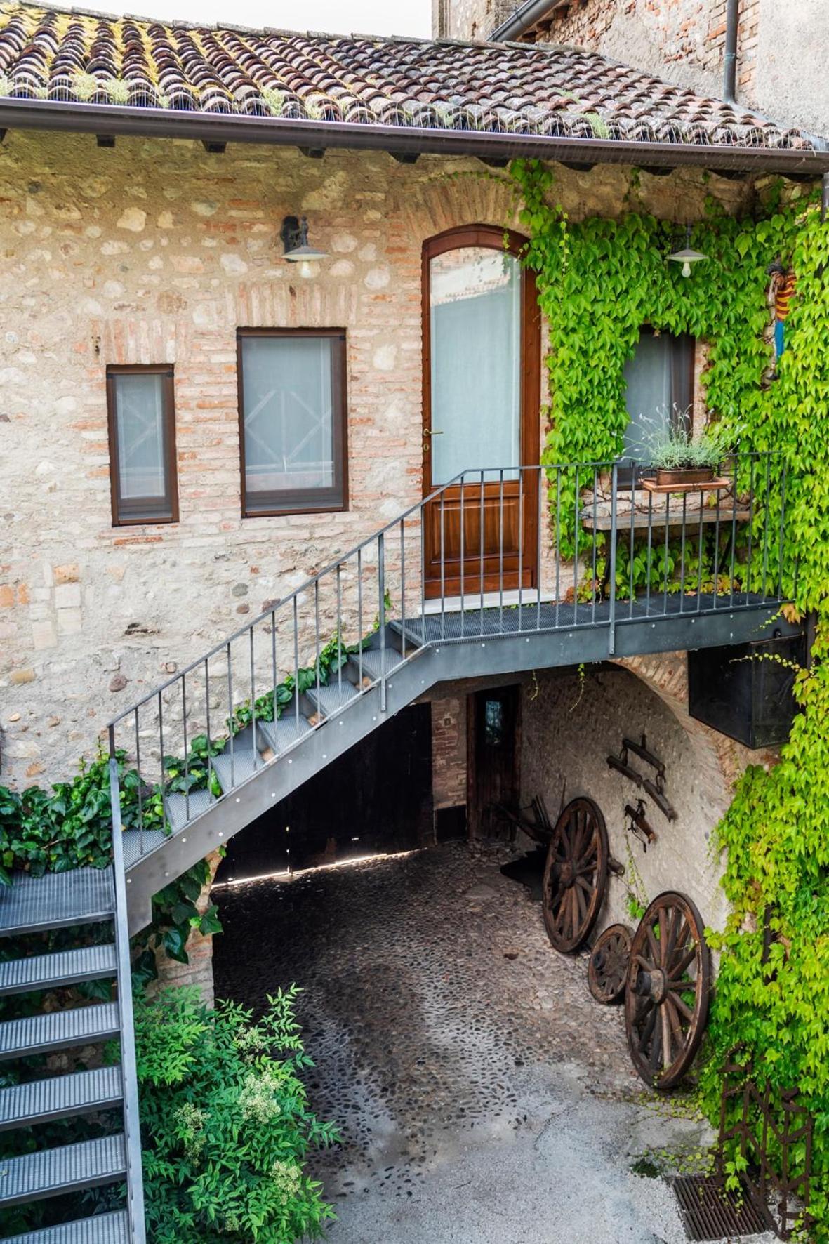 55 - Di Garda Ferienhaus Esenta